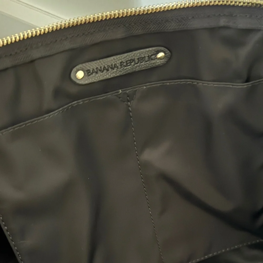 Banana Republic Nylon Tote Bag - Picture 6 of 7